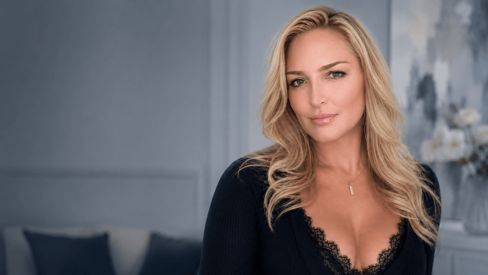 Platinum Sloane private introductions